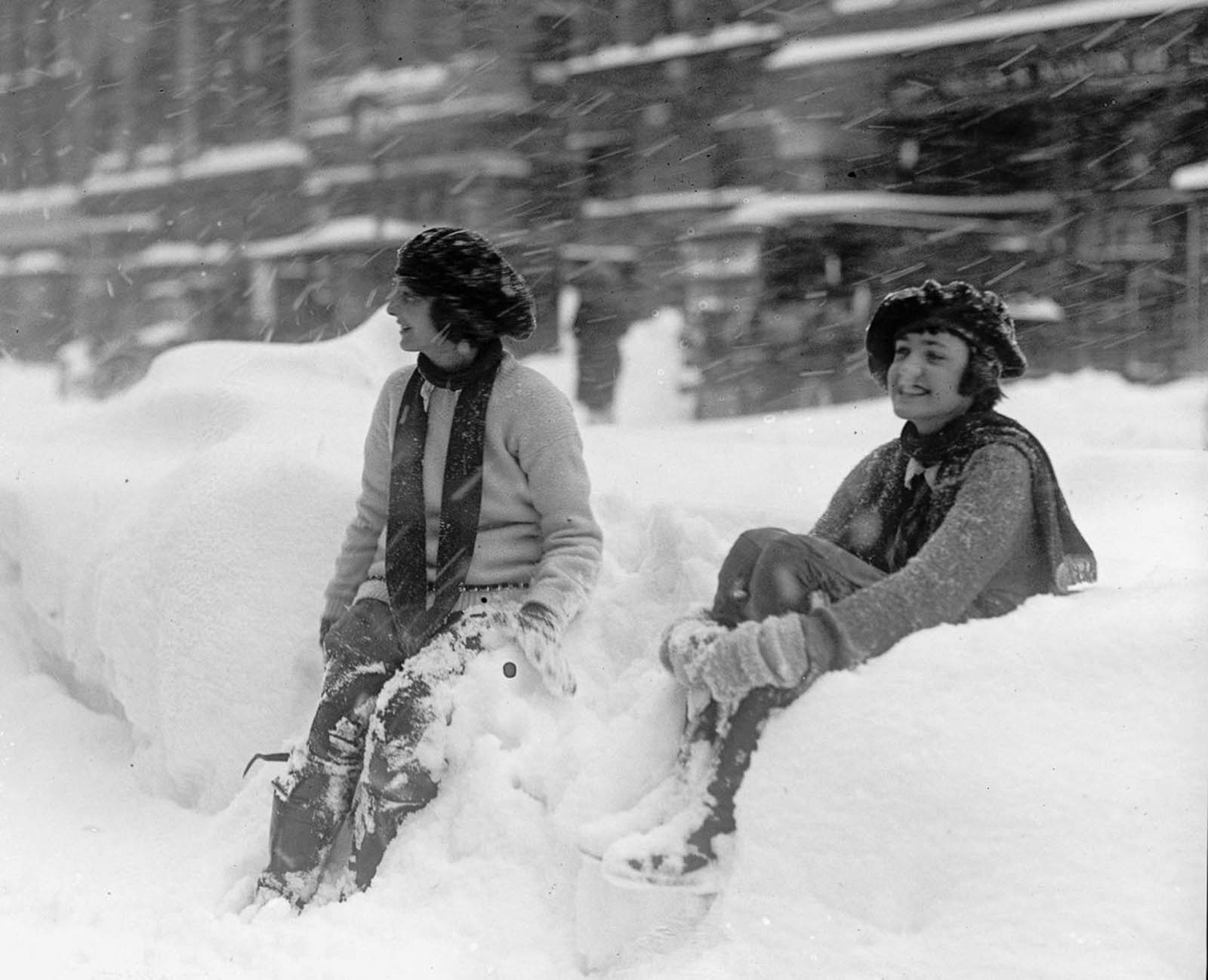 The Knickerbocker Storm: Historical Photos of the deadliest Blizzard in the Washington D.C. History