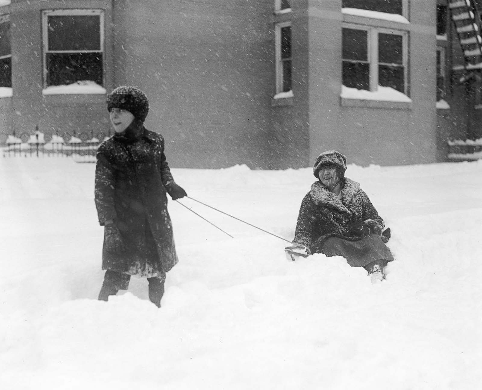 The Knickerbocker Storm: Historical Photos of the deadliest Blizzard in the Washington D.C. History