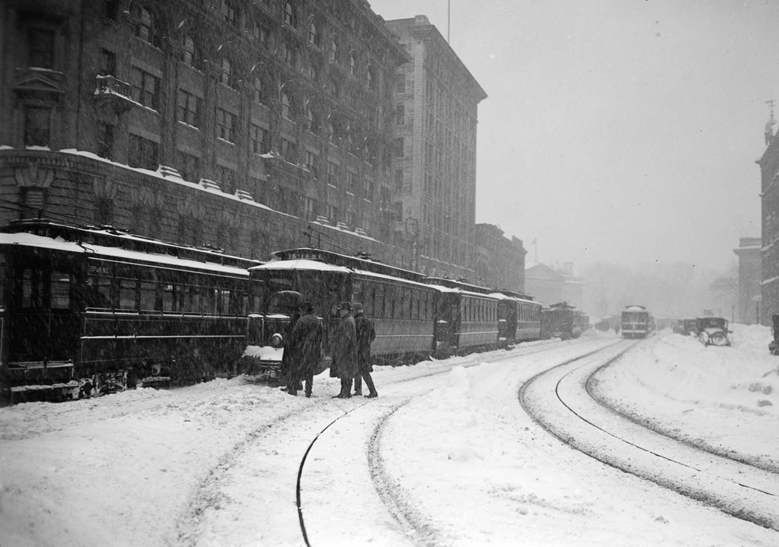 The Knickerbocker Storm: Historical Photos of the deadliest Blizzard in the Washington D.C. History