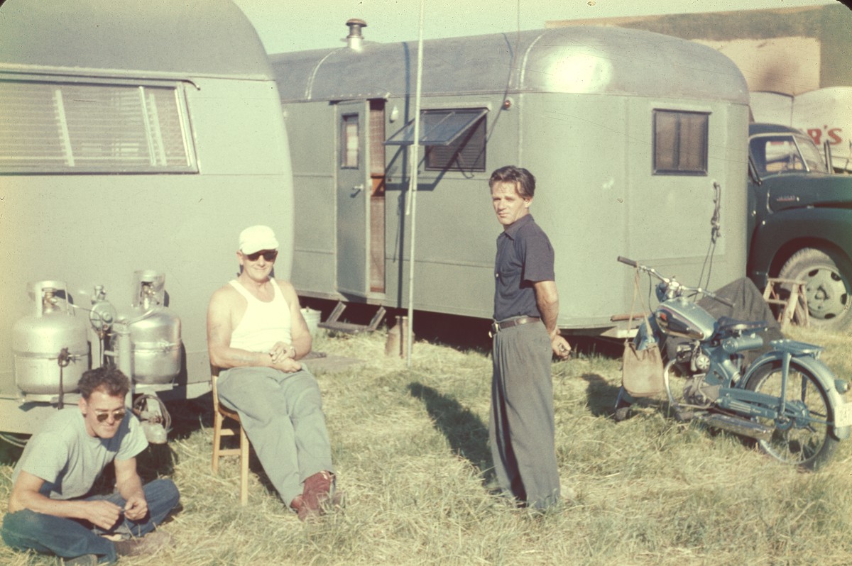 The Back Yard, Lamberti and Condors,1954