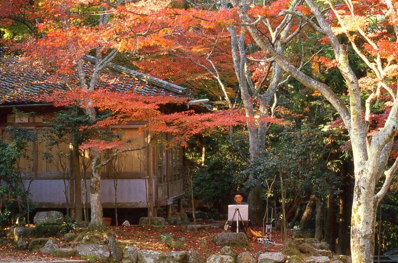 The painter under the momiji, Tokyo, 1983