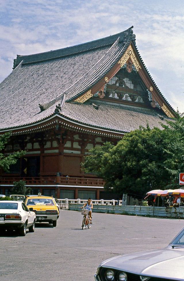 Kannon Temple, 1981