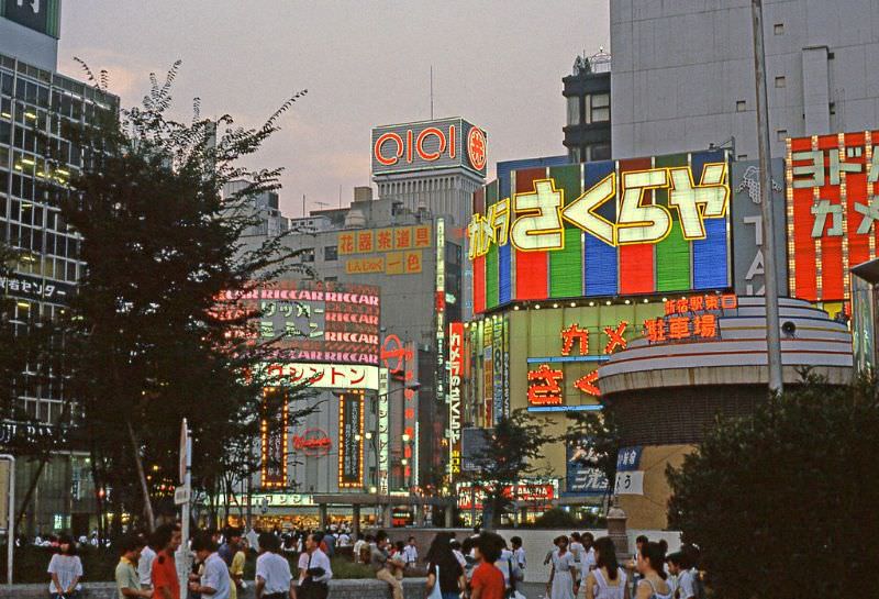 Shinjuku district, 1981