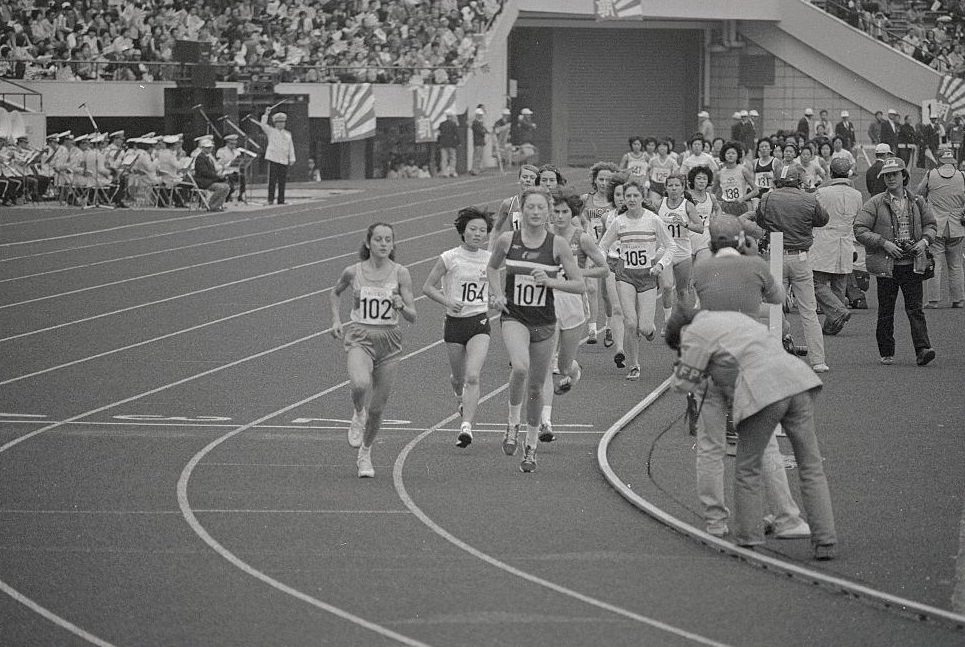 Competitors of Tokyo International Women's Marathon, 1980s