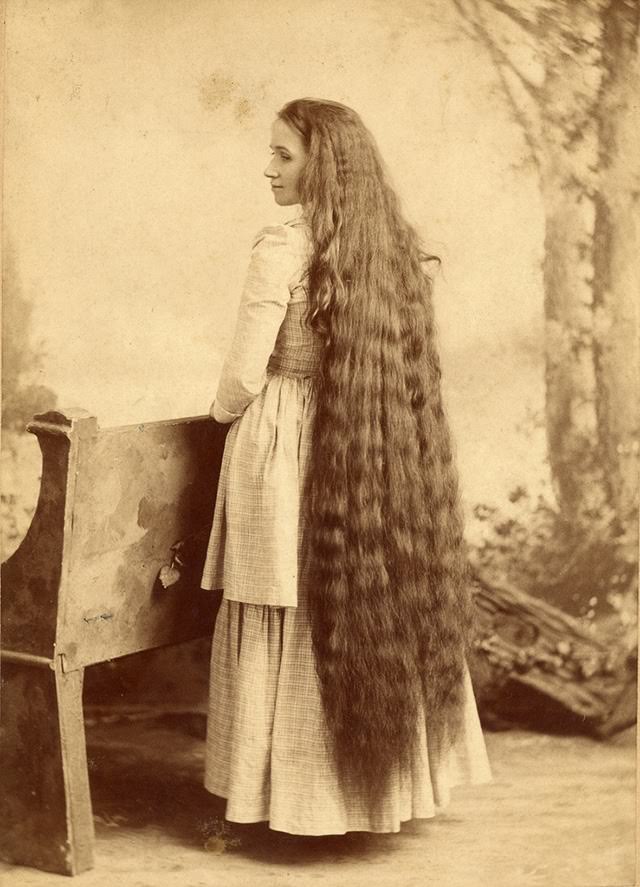 Victorian Women with Very Long Hair: Stunning Historical of Women Who Never Cut Their Hair, 1860-1900