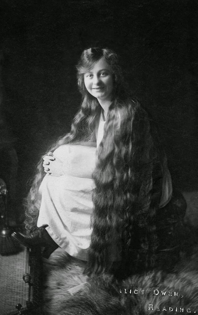 Victorian Women with Very Long Hair: Stunning Historical of Women Who Never Cut Their Hair, 1860-1900