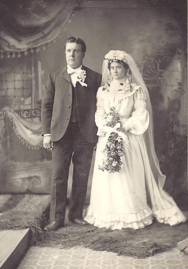 Stunning Historical Photos of Victorian Couples on the Wedding Day