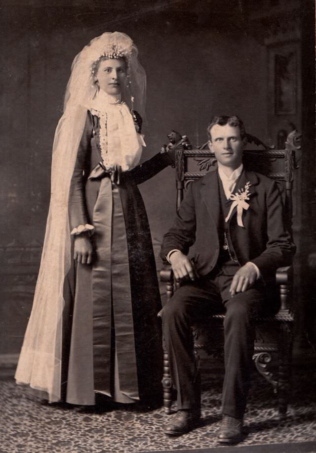 Stunning Historical Photos of Victorian Couples on the Wedding Day