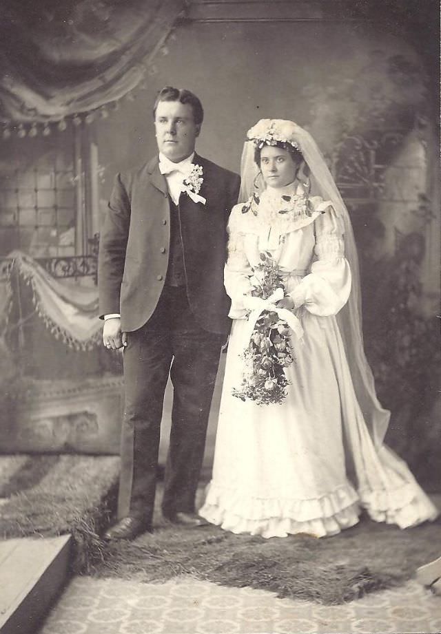 Stunning Historical Photos of Victorian Couples on the Wedding Day