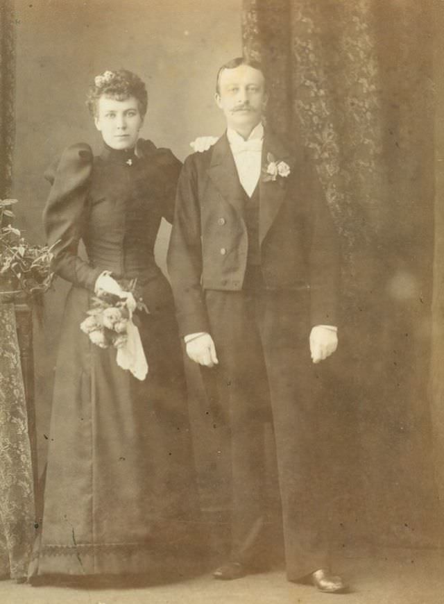 Stunning Historical Photos of Victorian Couples on the Wedding Day