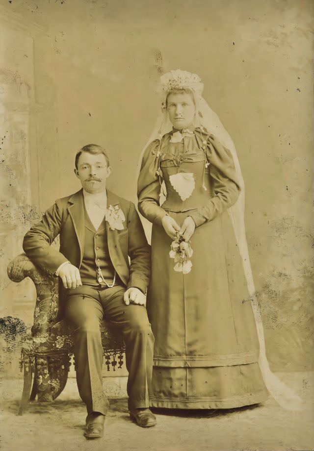 Stunning Historical Photos of Victorian Couples on the Wedding Day