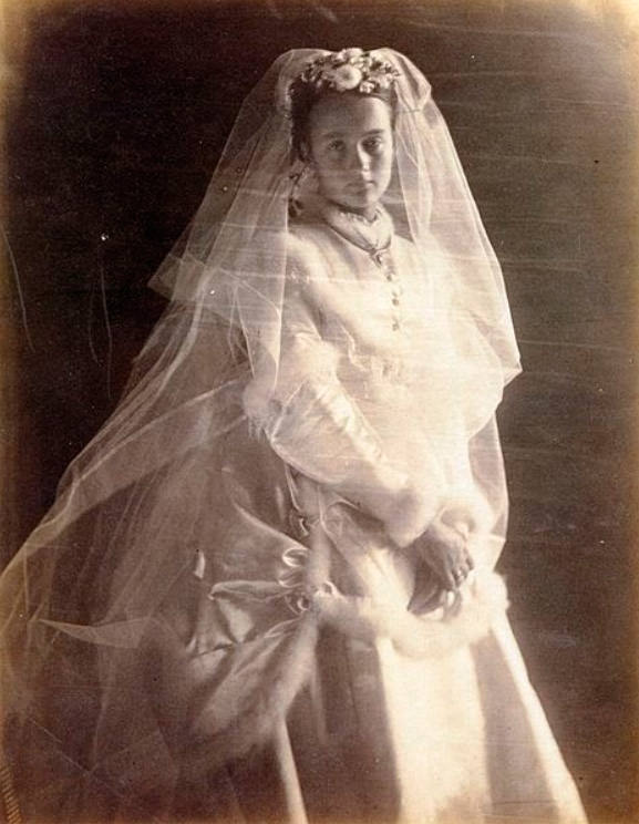 Wedding portrait of Annie Chinery Cameron, 18 November 1869
