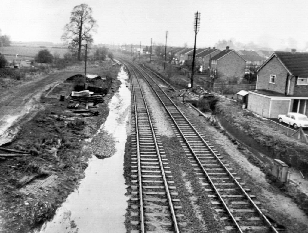 Bomb explosion wrecks Elan Valley Pipeline into Birmingham near West Hagley Stourbridge, the pipeline supplies water to the city of Birmingham from reservoirs at Elan Valley in Radnorshire, Monday 2nd December 1968.