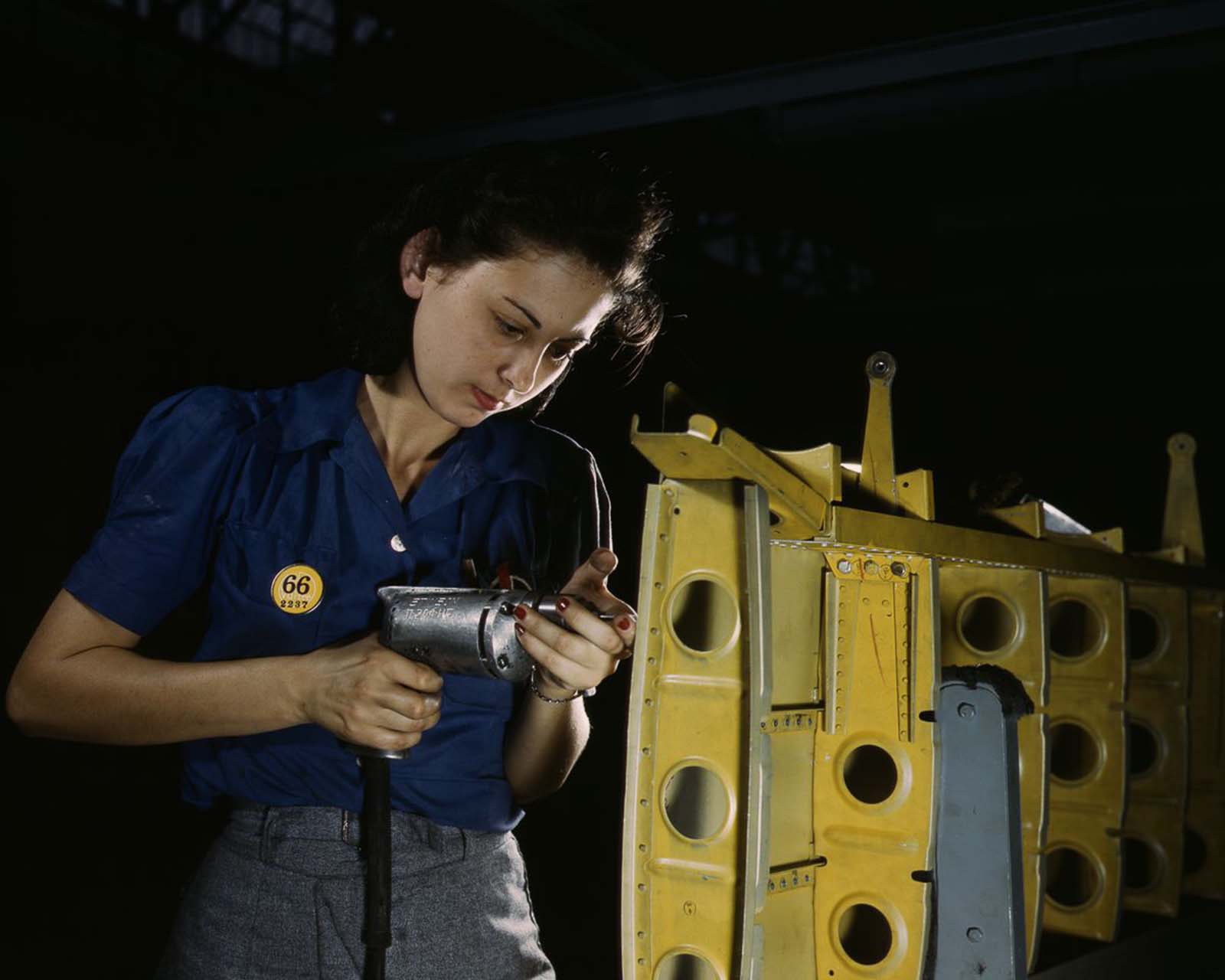 A Vultee employee works on the horizontal stabilizer for an A-31 “Vengeance” dive bomber at the plant in Nashville, Tennessee, 1943.