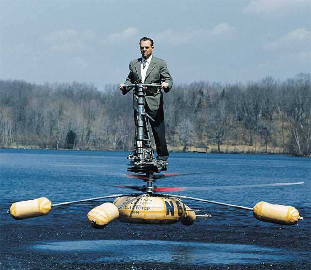 A One-Man Personal Helicopter: The de Lackner HZ-1 Aerocycle that failed during the Flight Test, 1950s