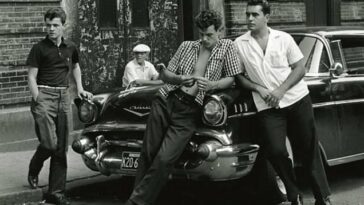 Boston street life 1950s by Jules Aarons
