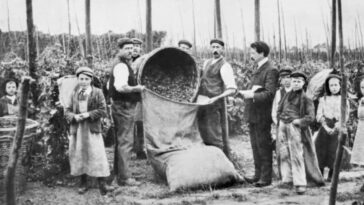 Hop Pickers Kent 1900s