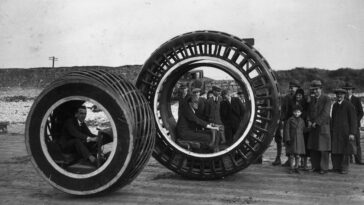 Monowheel facts and historical photos