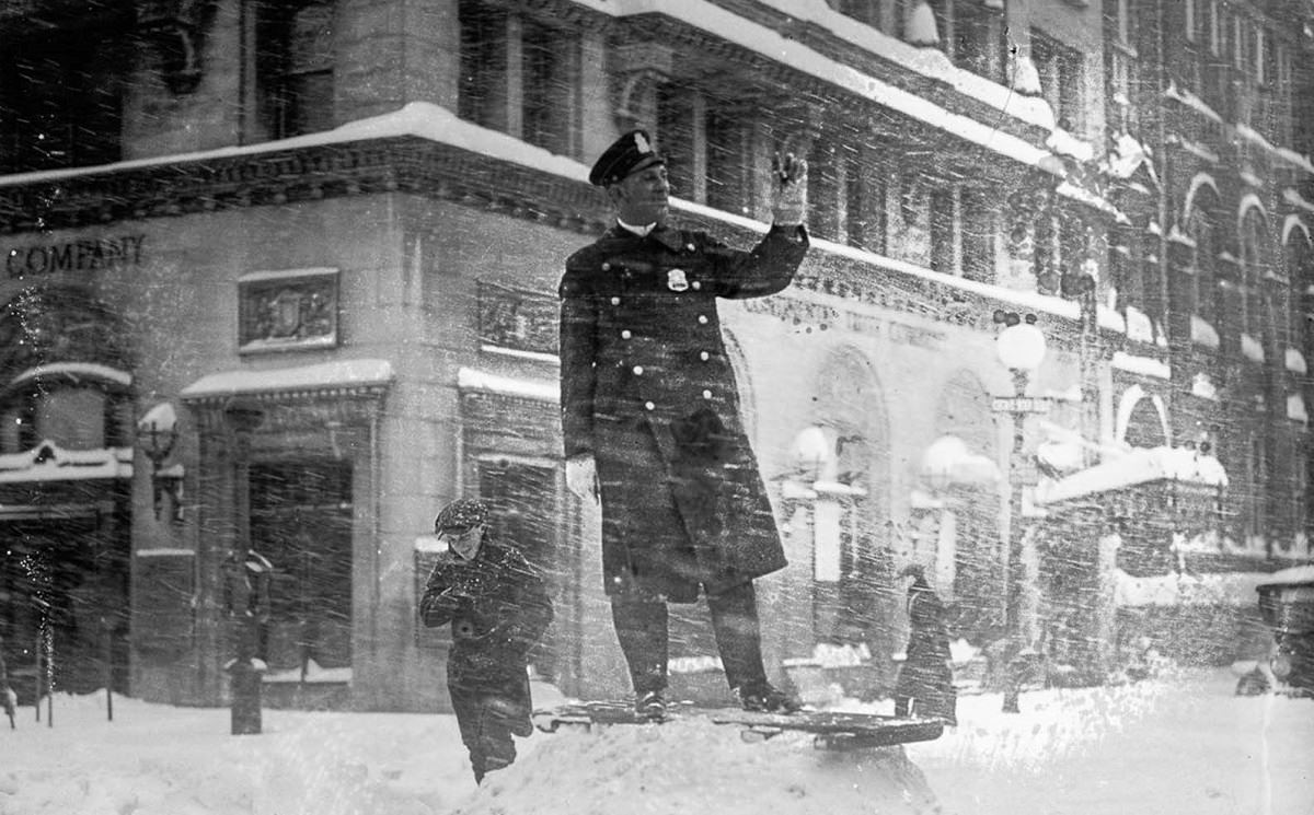 The Knickerbocker Storm 1922