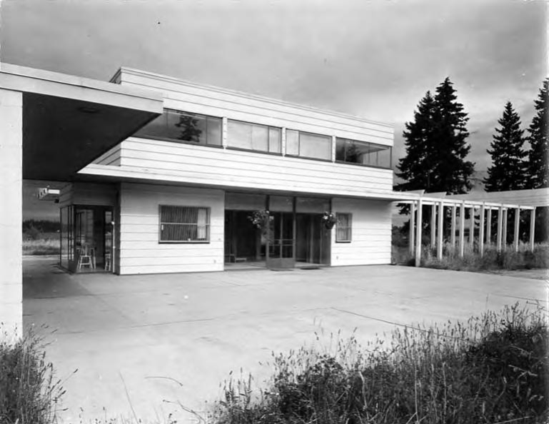 Brodie residence, exterior view, Olympia, July 1944