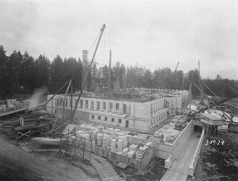Construction progress on Legislative Building showing early stonework on walls, Washington State Capitol group, Olympia, March 17, 1924