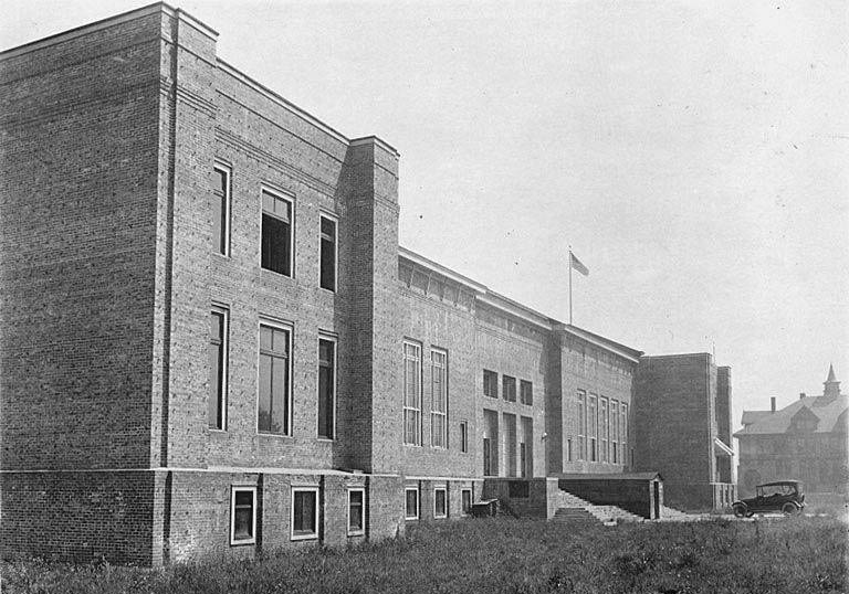 Washington State Capitol Temple of Justice construction, west end of building site, Olympia, 1917