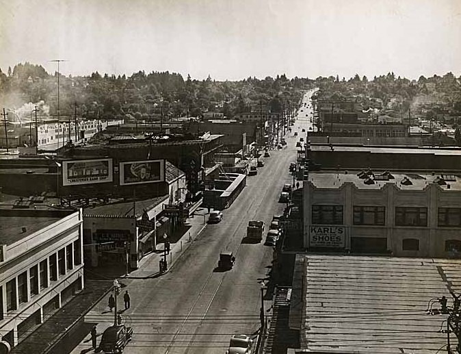 Fourth Avenue, Olympia, 1940s