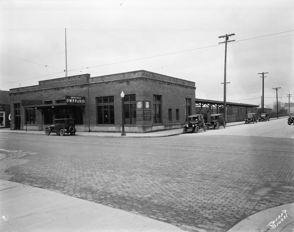Union Pacific Depot, Olympia, 1925