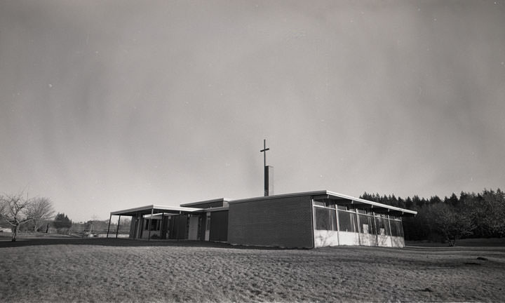Foursquare Church, 1961