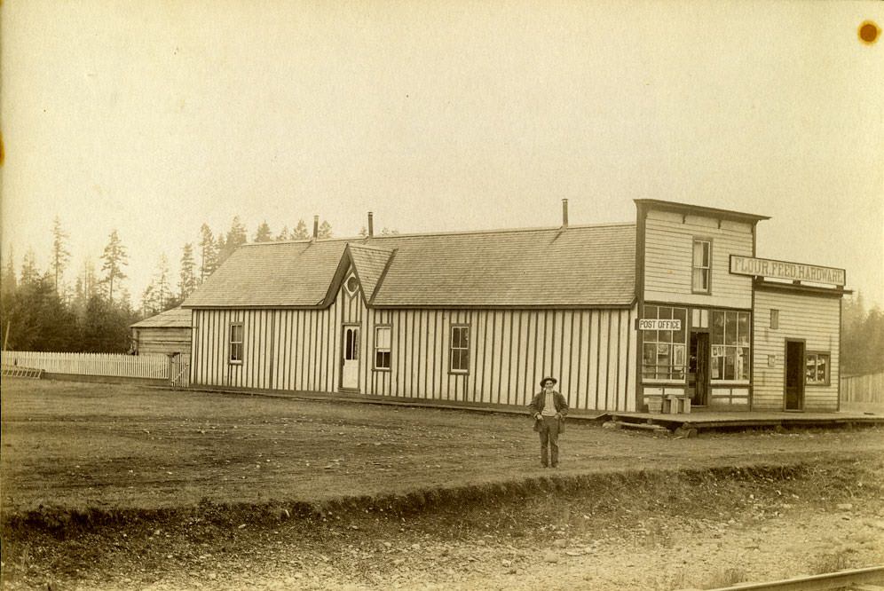 A.R. Smith and General Store, Gate, Olympia, 1890