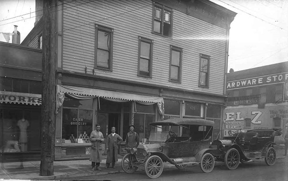 Cash Grocery store, 424 Fourth Ave, Olympia, 1914