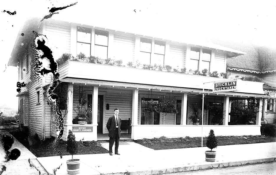 Sticklin Undertaker building, 414 Franklin St, Olympia, 1914