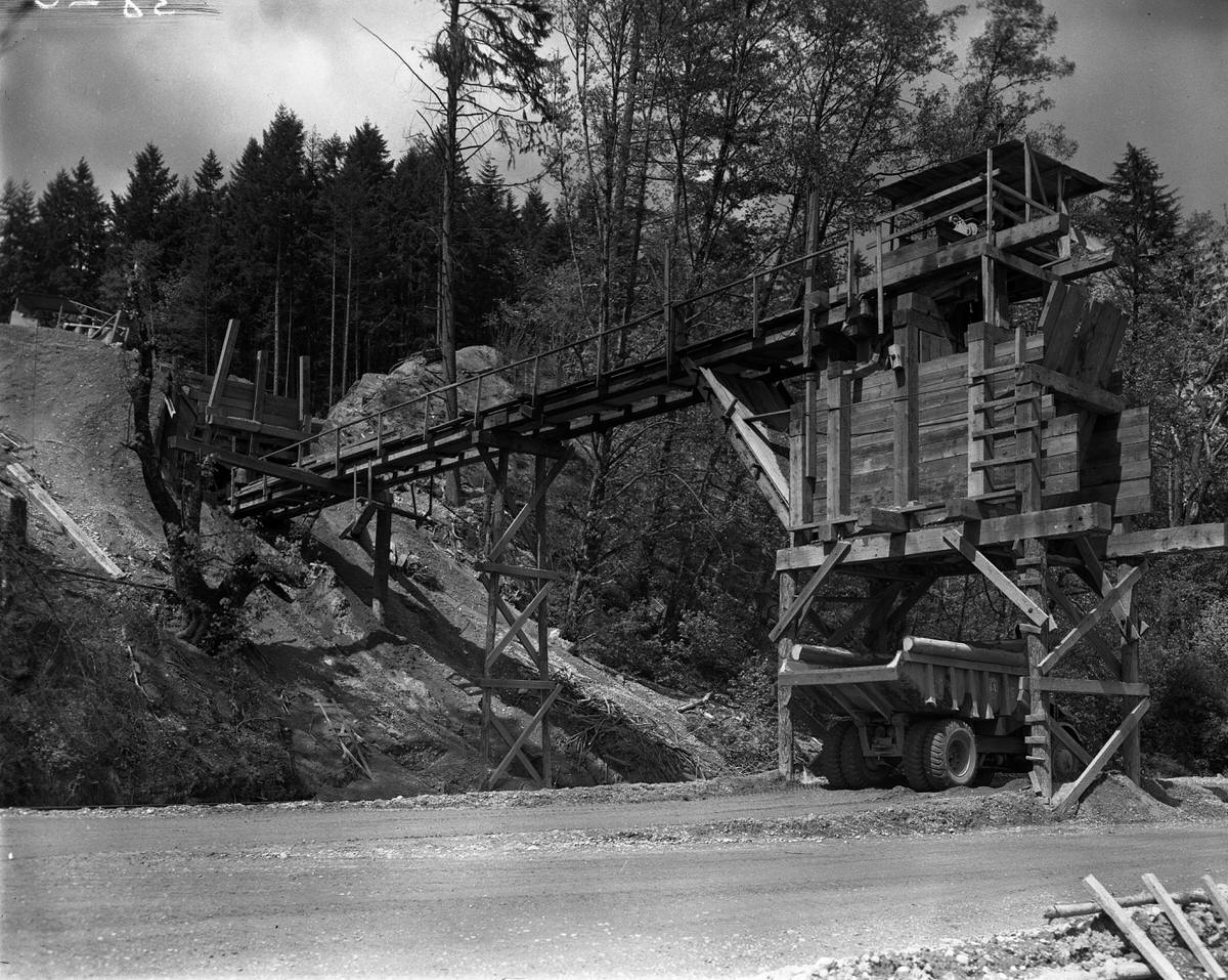 Capitol Lake and Deschutes Dam construction, 1949