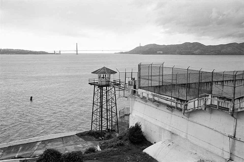 West Road Guard Tower & Golden Gate Bridge - After years of exposure to the elements.