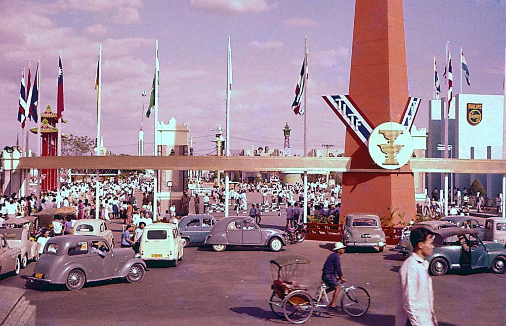 What Bangkok, Thailand looked like in the 1950s Through These Fascinating Vintage Photos