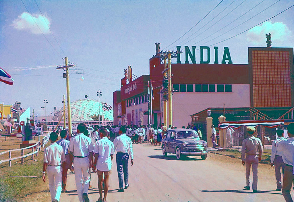 What Bangkok, Thailand looked like in the 1950s Through These Fascinating Vintage Photos