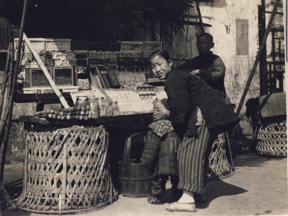 Fascinating Historical Photos of China in the 1930s that Offer a Glimpse into Everyday Life
