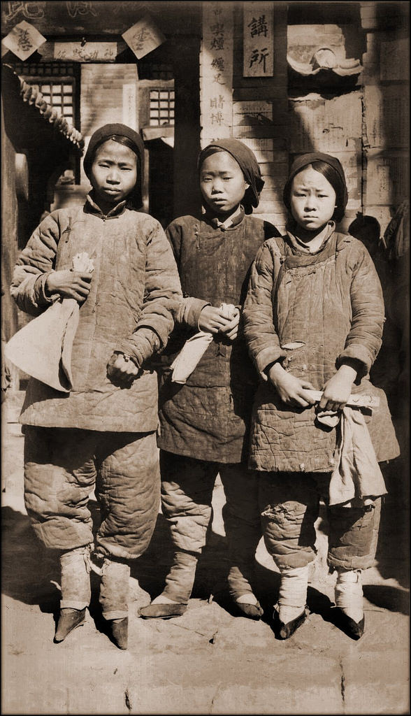 Fascinating Historical Photos of China in the 1930s that Offer a Glimpse into Everyday Life