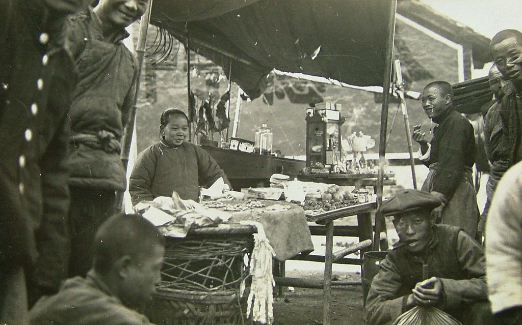 Fascinating Historical Photos of China in the 1930s that Offer a Glimpse into Everyday Life