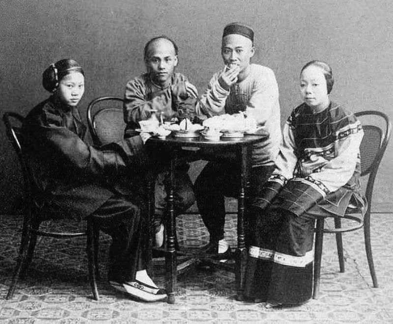 Bound Feet: Horrible Body Modification that Chinese Women Practiced for One Thousand years