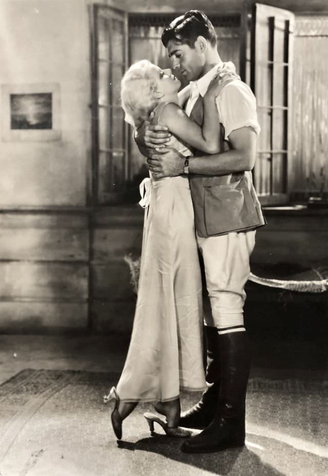 Jean Harlow and Clark Gable during the filming of 'Red Dust (1932)'