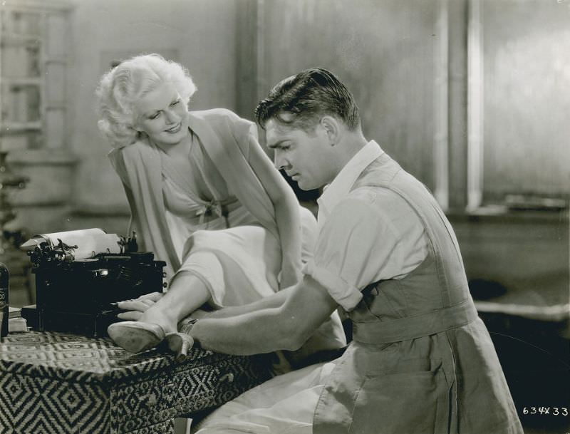 Jean Harlow and Clark Gable during the filming of 'Red Dust (1932)'