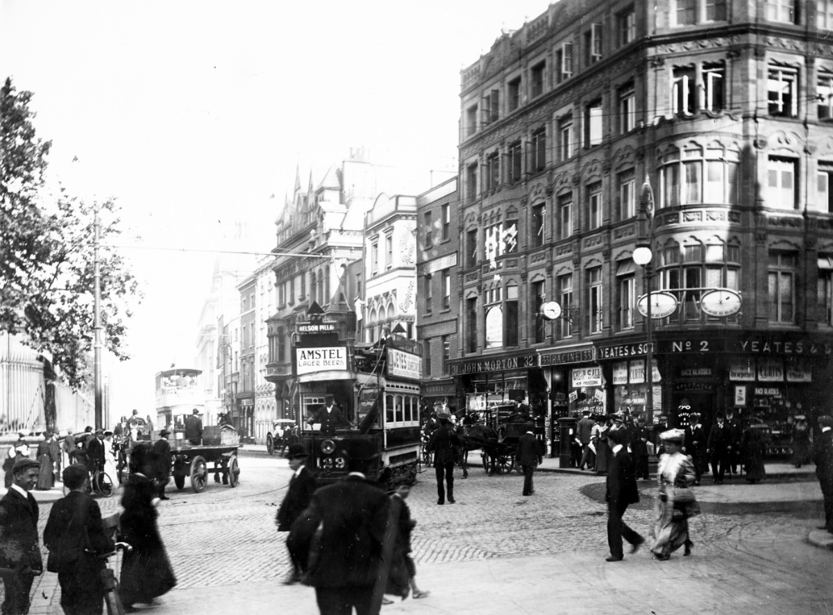 Everyday Life in Dublin, Ireland at the Turn of the 20th Century