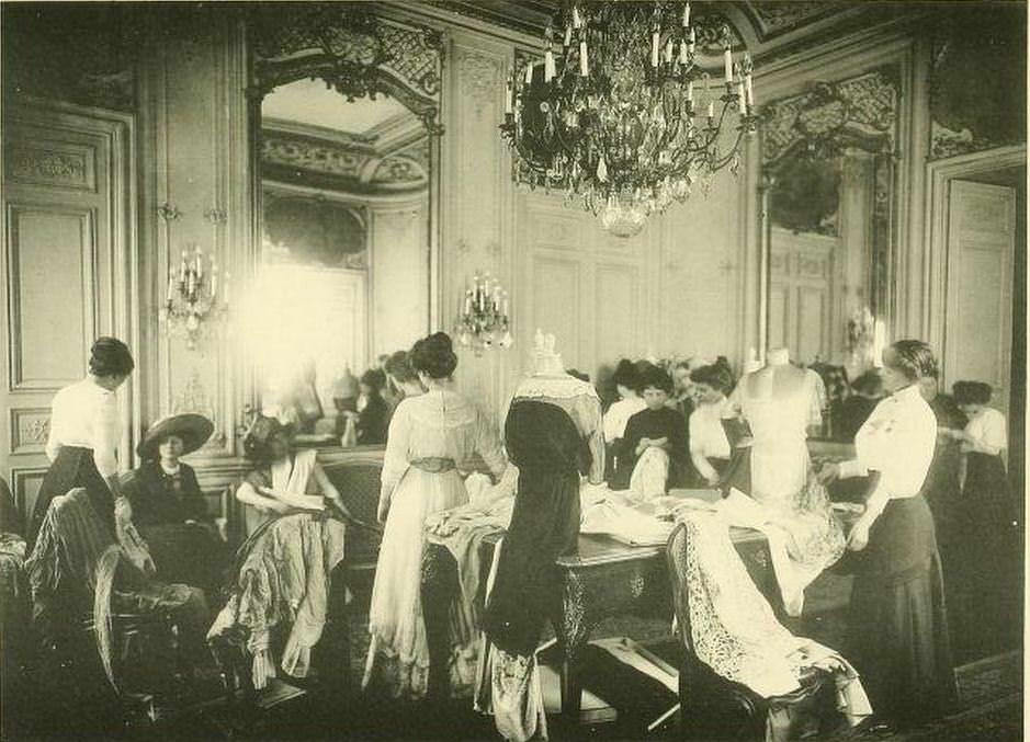 Edwardian Paris Fashion Houses: Stunning Photos of Beautiful Ladies in Tailor Stores in the 1910s