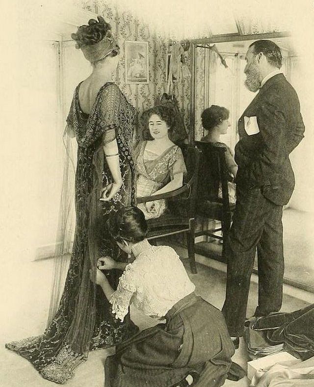 Edwardian Paris Fashion Houses: Stunning Photos of Beautiful Ladies in Tailor Stores in the 1910s