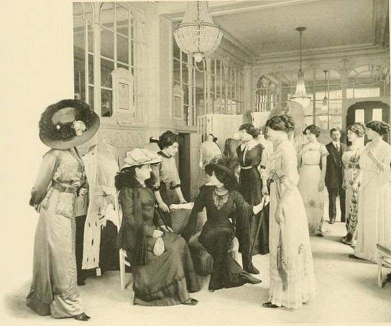 Edwardian Paris Fashion Houses: Stunning Photos of Beautiful Ladies in Tailor Stores in the 1910s