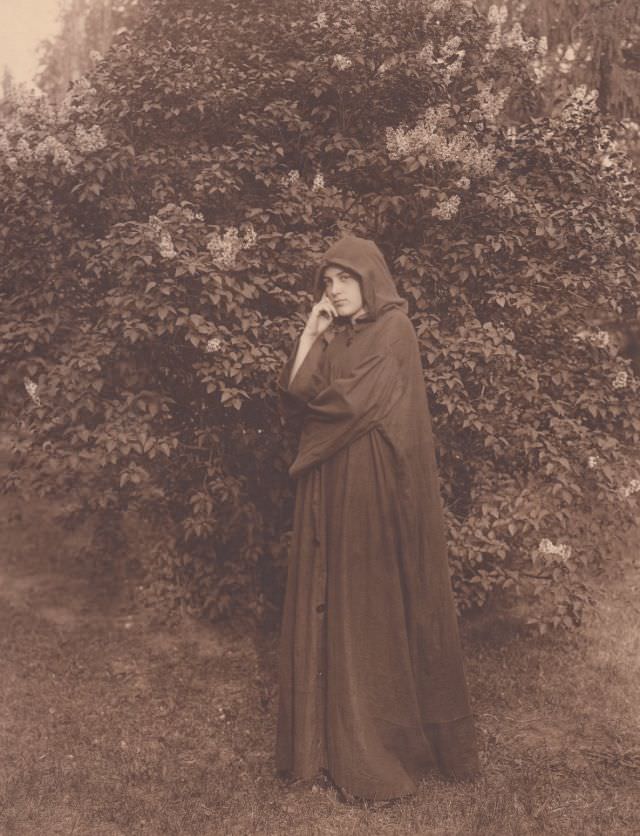 Katherine Strotz '17 dressed as Alwyn for the Girton School's 1914 performance of "Sanctuary: A bird masque" by Percy Mackaye