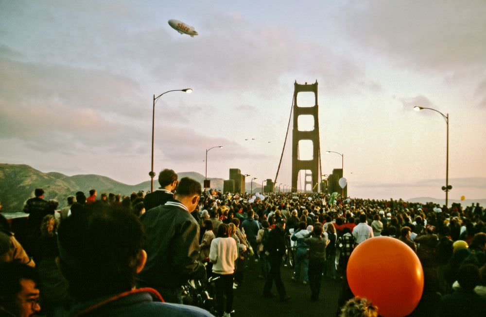 When Thousands of People Flattened Golden Gate Bridge on its 50th Anniversary Celebration, 1987
