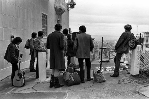 Life of Hippies and Rebellious Youth of San Francisco in 1960s