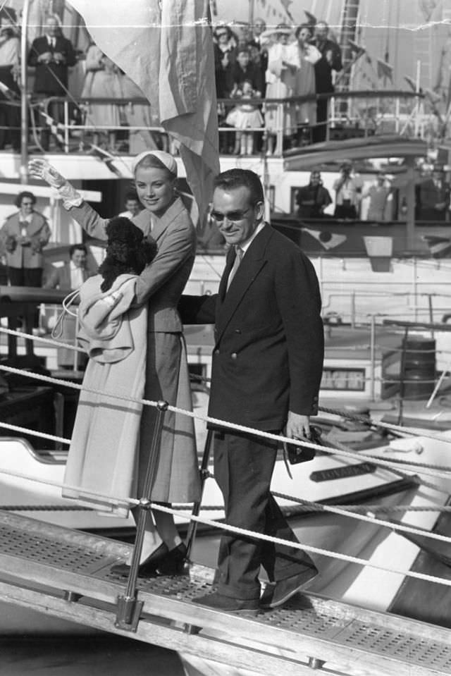 Grace Kelly and Prince Rainier III of Monaco's honeymoon involved going on a Mediterranean cruise on a yacht known as the the Deo Juvente 11 in 1956.